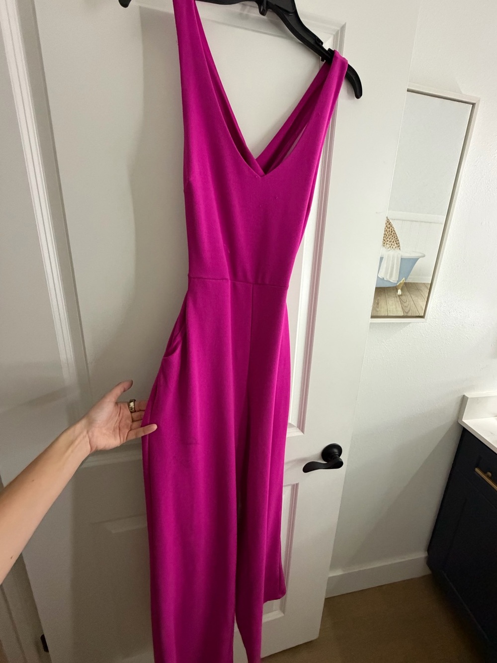 Sleeveless V-Neck Fuchsia Women’s Jumpsuit